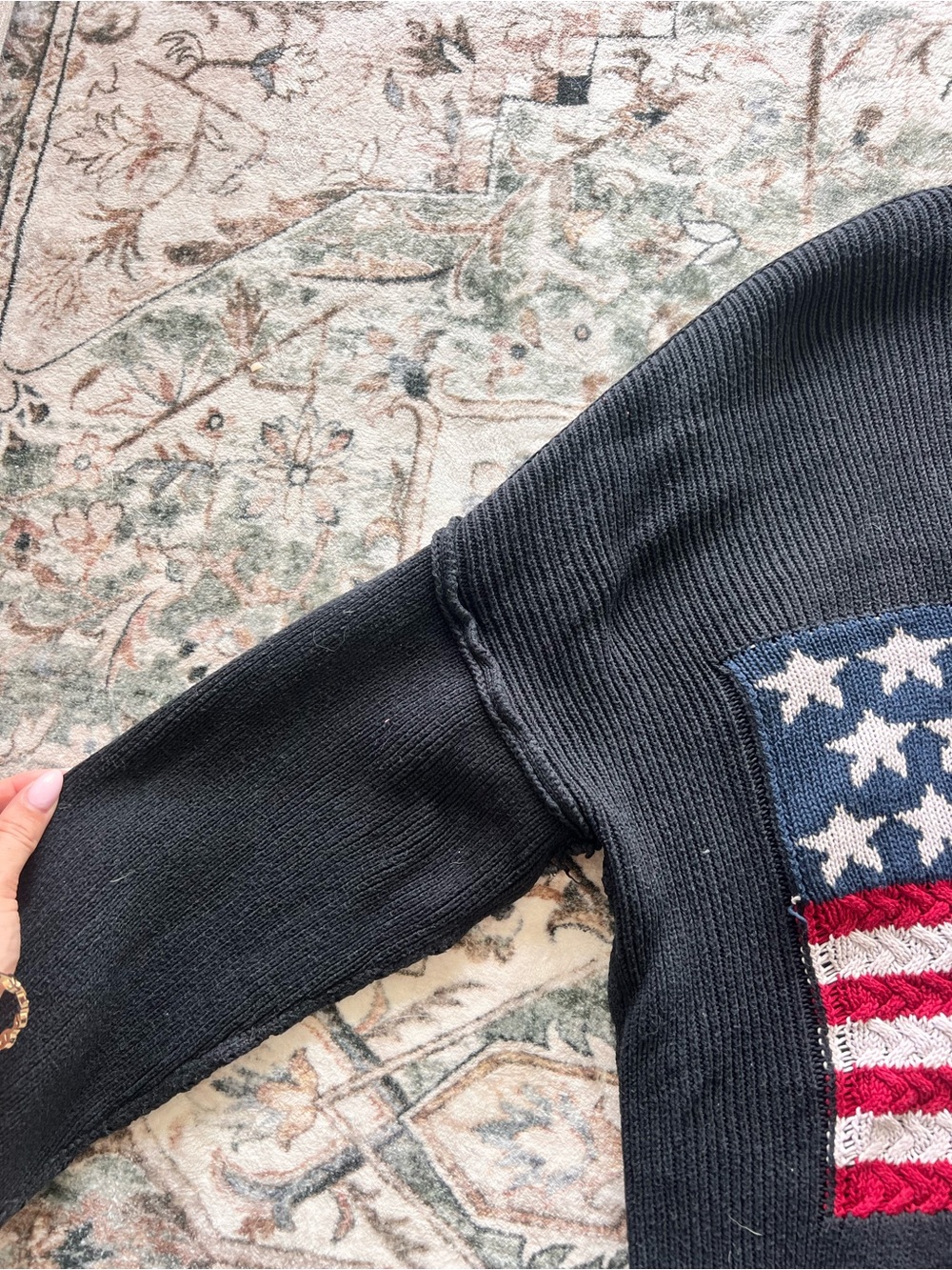 Oversized American Flag Graphic Crewneck Sweater Sz S/M - Picture 4 of 7